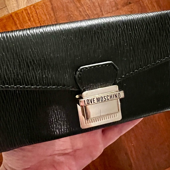 LOVE MOSCHINO black wallet - Picture 3 of 6